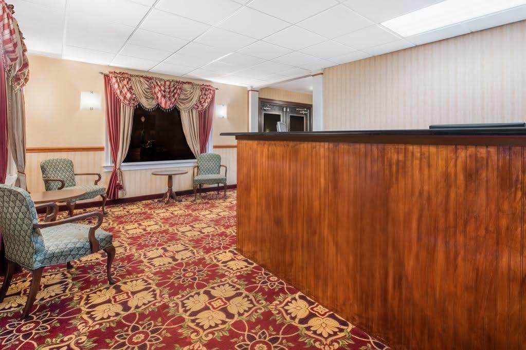 Howard Johnson By Wyndham Hershey Exterior photo